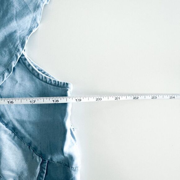 Dex Womens Blouse Denim Style Ruffled Short Sleeve Embroidered Design Blue Small - Picture 4 of 7